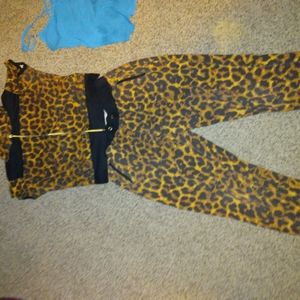 Nicki Minaj 2pc sweatsuit